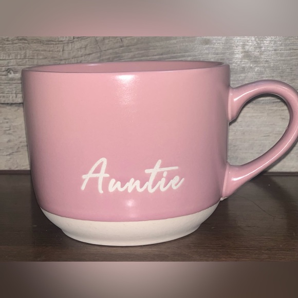 Pink Auntie Mug perfect for that special auntie - NEW - Picture 2 of 3